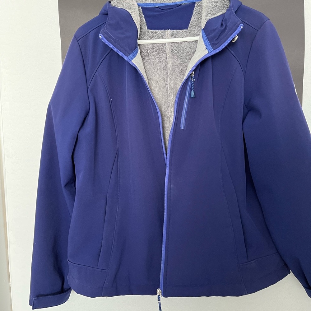 Ladies rain or spring jacket - Picture 5 of 5